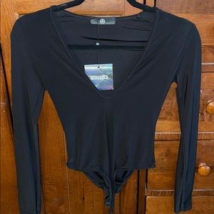 Missguided V neck spandex long sleeve bodysuit